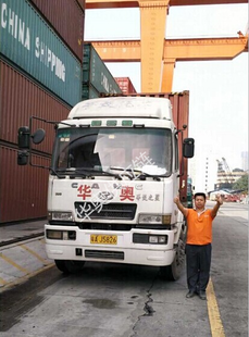 供应广西梧州港进出口拖车、报关、散货车等服务