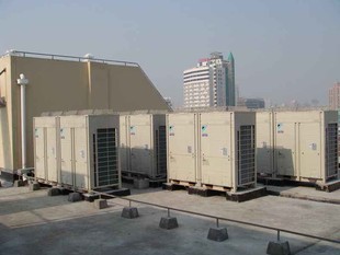 大量收购空调旧空调上门拆卸回收仿古家具服务器