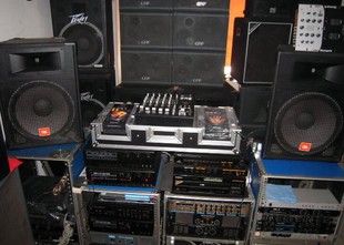 北京旧音响设备回收量大价优功放调音台回收