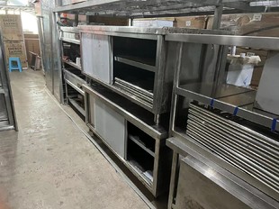 北京火锅店设备回收饭店厨房设备桌椅回收