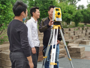 施工放线学习全站仪测量班