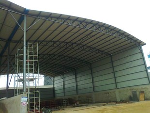 北京搭建彩钢房，制作彩钢车棚，安装彩钢围挡板