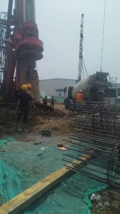 北京打桩公司 旋挖桩 灌注桩钢板桩钢管桩基础打桩楼房打桩