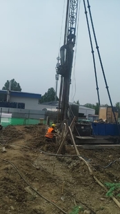北京打桩公司微型钢管桩 灌注桩 基础打桩 楼房打桩 房屋打桩